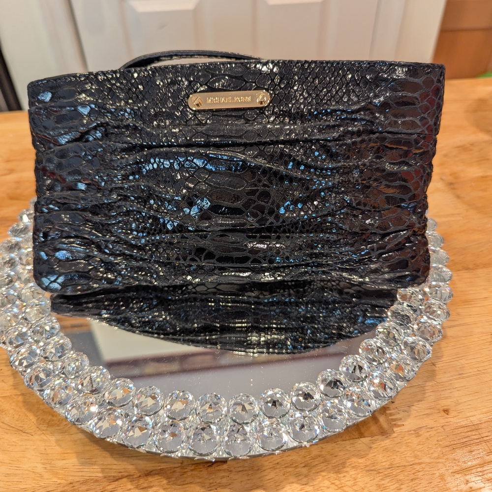 MICHAEL Michael Kors Snakeskin Small Crossbody Wallet Clutch NWOT